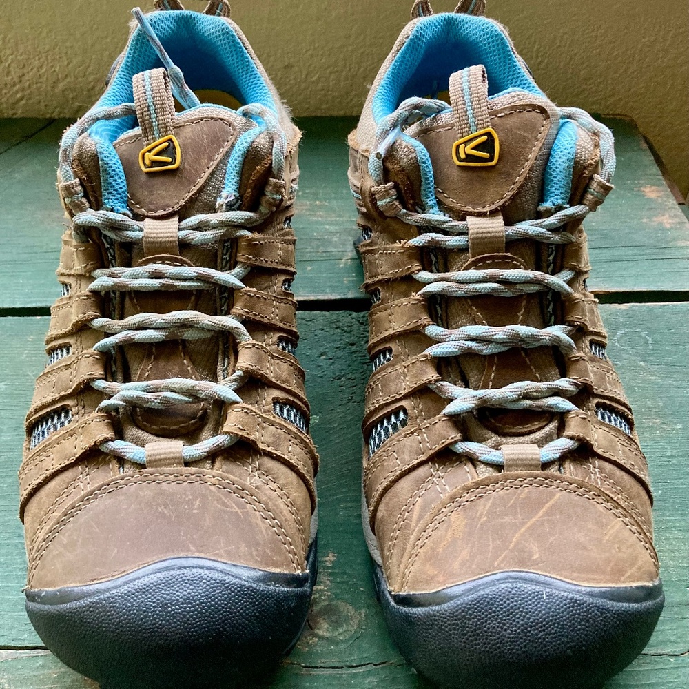 Keen Voyageur Women’s 9.5 (EU 40)